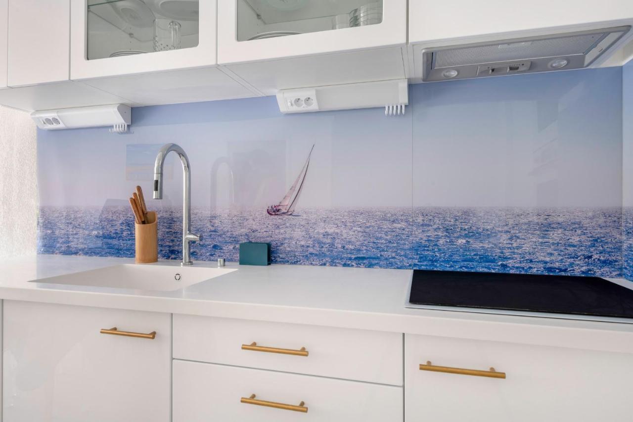 Appartement Dans Residence Avec Piscine Pour 6 ポミシェ エクステリア 写真