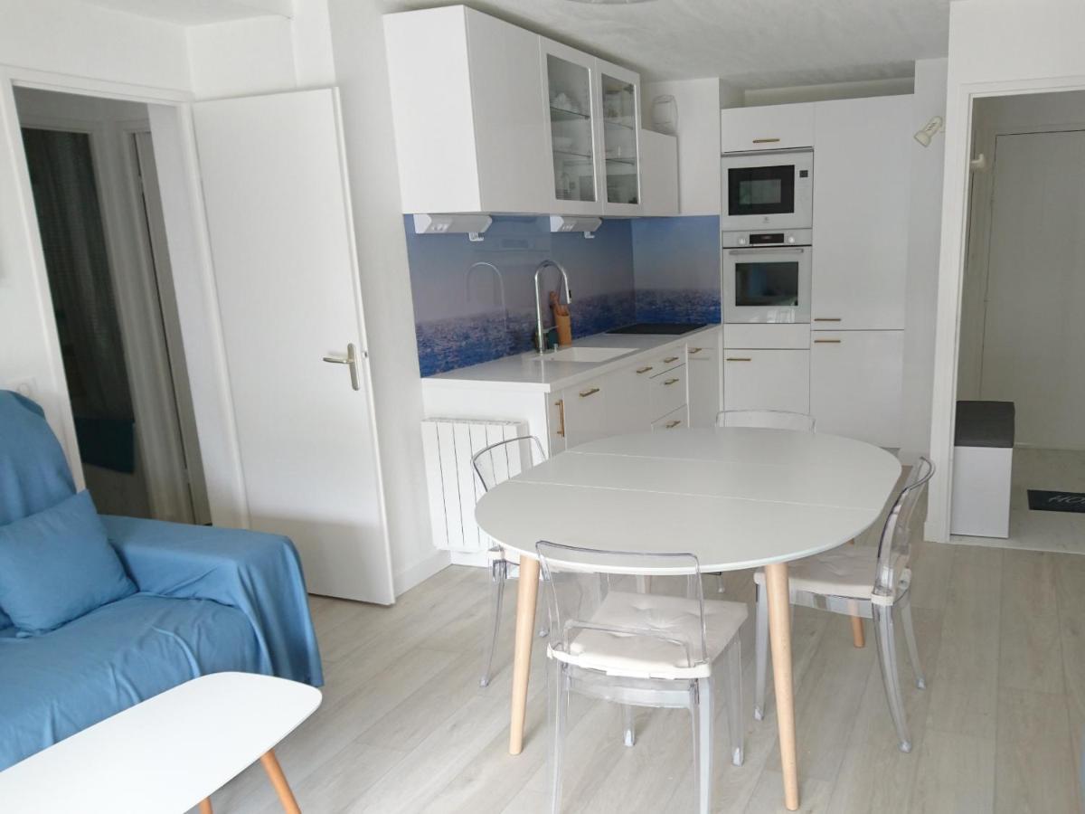 Appartement Dans Residence Avec Piscine Pour 6 ポミシェ エクステリア 写真