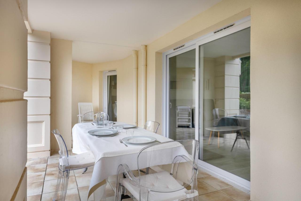 Appartement Dans Residence Avec Piscine Pour 6 ポミシェ エクステリア 写真